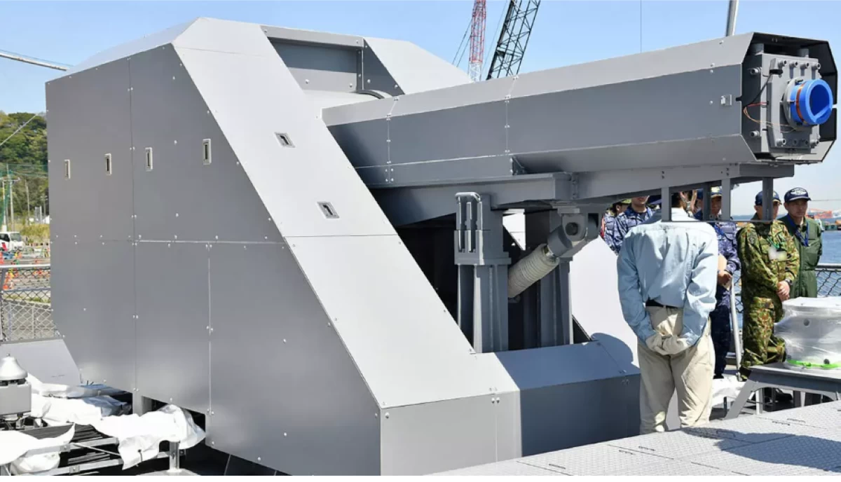 Instead of using gunpowder to shoot an artillery shell, railgun technology uses electromagnetic energy to fire off a projectile along a set of rails at ultra-high velocity (AFP photo)
