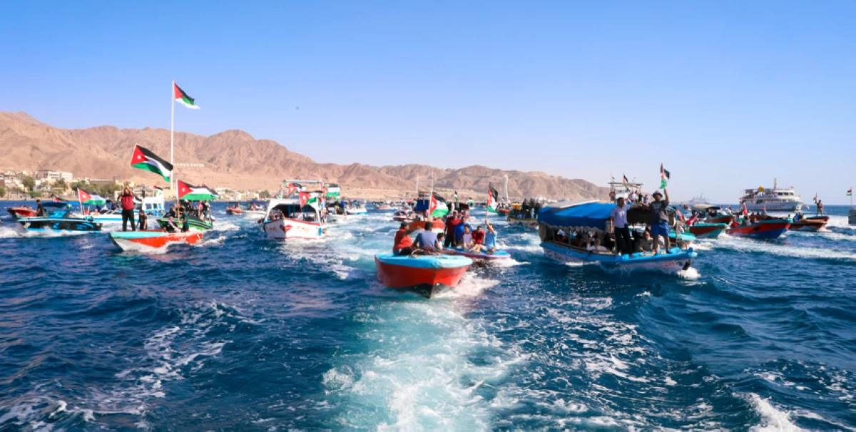 As part of celebrations marking Jordan’s 79th Independence Day, the Gulf of Aqaba organises a festive boat parade led by the Naval Force and Royal Boats (Photo courtesy of Aqaba Special Economic Zone Authority)