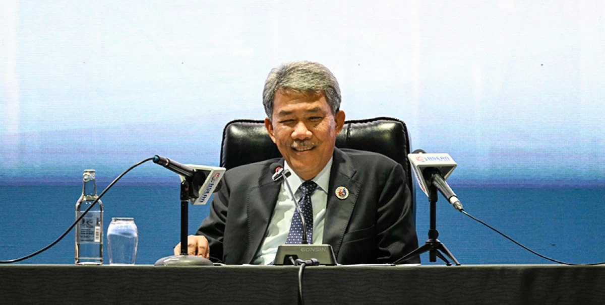 Malaysia&#039;s Foreign Affairs Minister Mohamad Hasan attends a press conference ahead of the 46th Association of Southeast Asian Nations Summit in Kuala Lumpur on May 25, 2025 (AFP photo)