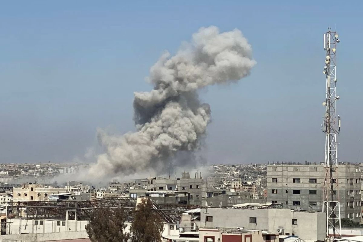 Smoke billows after an Israeli strike in Khan Yunis in the southern Gaza Strip on June 19, 2025.
(AFP photo)