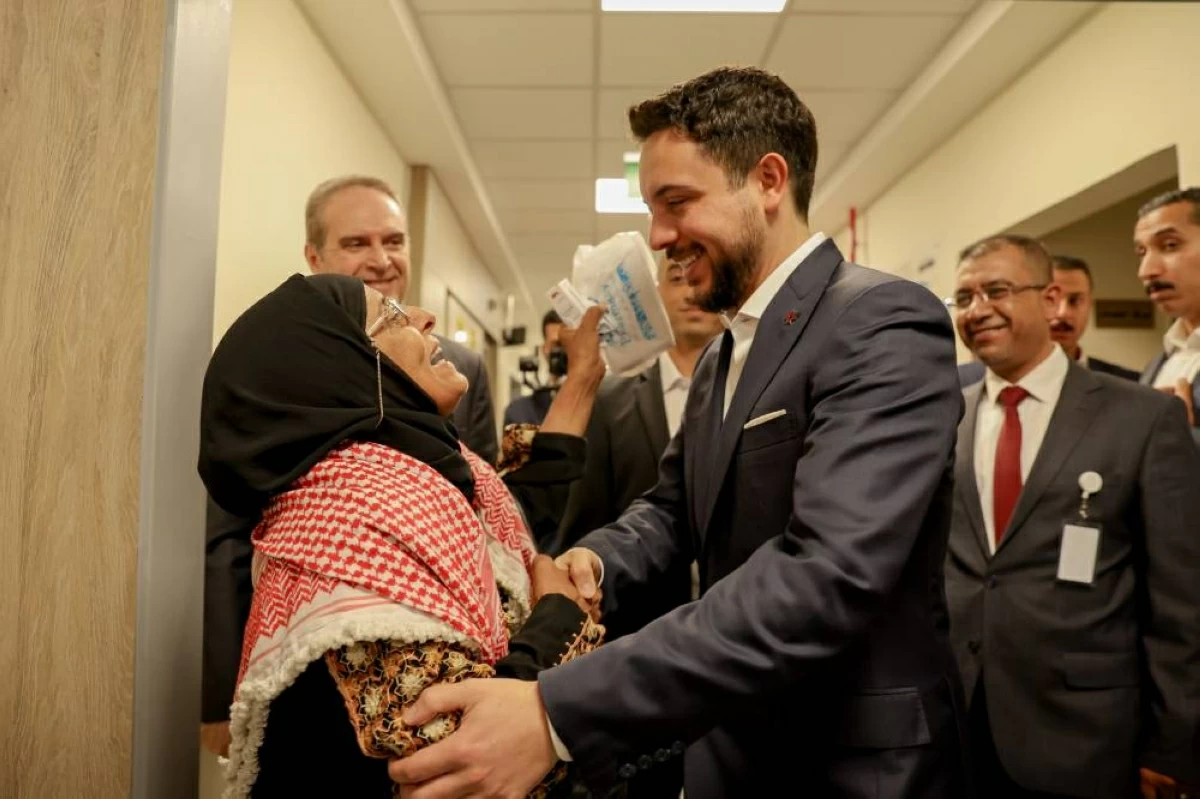 HRH Crown Prince Hussein inaugurates on Tuesday the Jordan Digital Health Centre in Salt, which is part of the National Council for Future Technology's efforts to raise the level of medical services in Jordan
(Photo courtesy of Royal Court)
