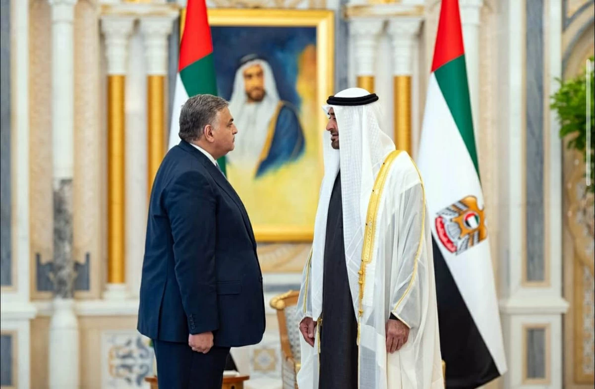 Ambassador Majid Qatarneh on Monday presents his credentials to UAE President Sheikh Mohamed bin Zayed Al Nahyan as the accredited and resident ambassador of Jordan to the UAE (Photo courtesy of Foreign Ministry)