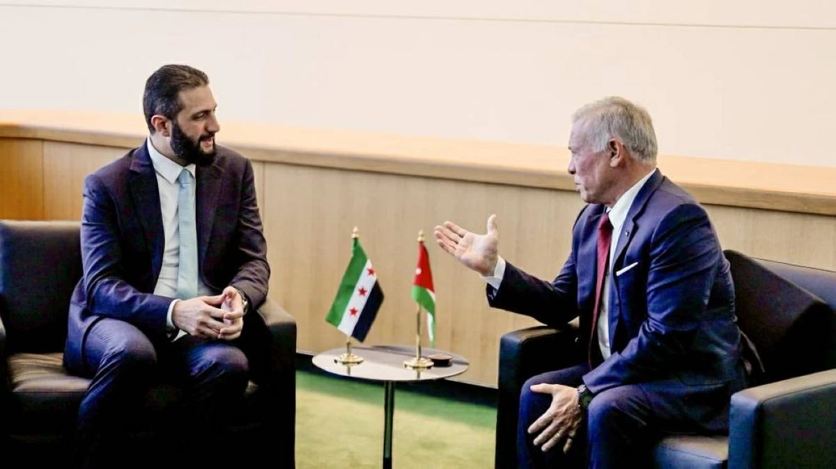 In New York, His Majesty King Abdullah , accompanied by HRH Crown Prince Hussein, meets with Syria President Ahmed Al Sharaa on the margins of the United Nations General Assembly, and reaffirms Jordan’s support for Syria’s efforts to safeguard its security, stability and sovereignty (Photos courtesy of Royal Court)