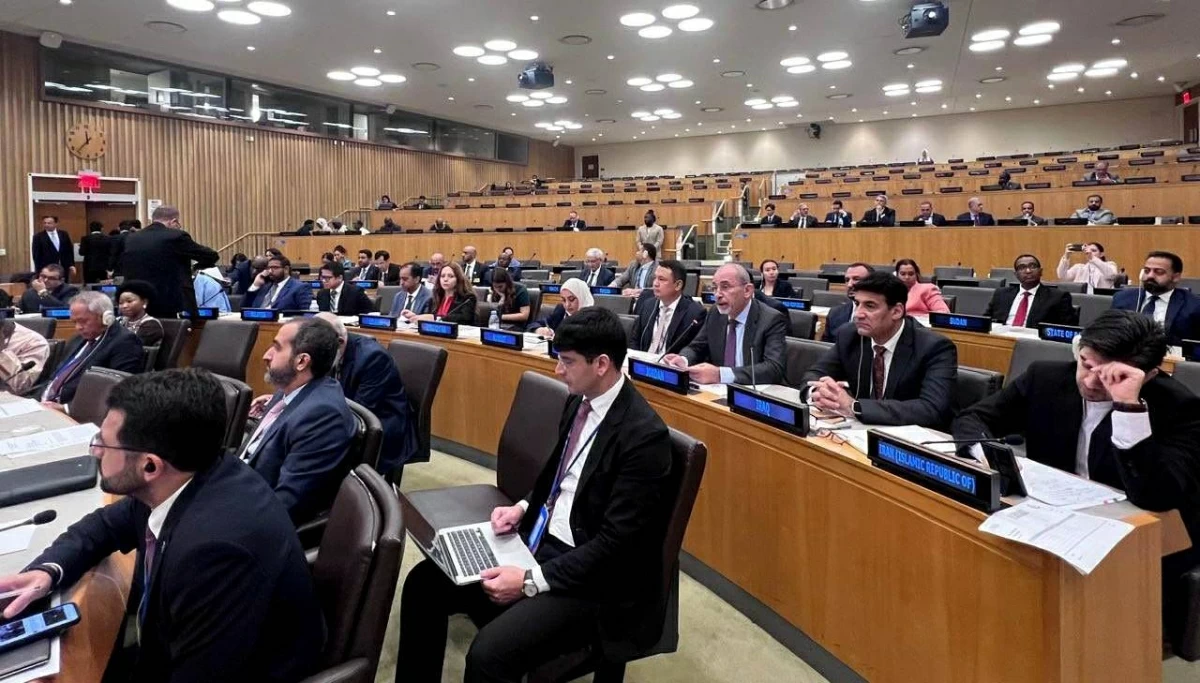 Deputy Prime Minister and Foreign Minister Ayman Safadi addresses OIC counterparts in New York, calling for urgent international action to end Israeli aggression on Gaza and protect Jerusalem’s holy sites.(AFP photo)