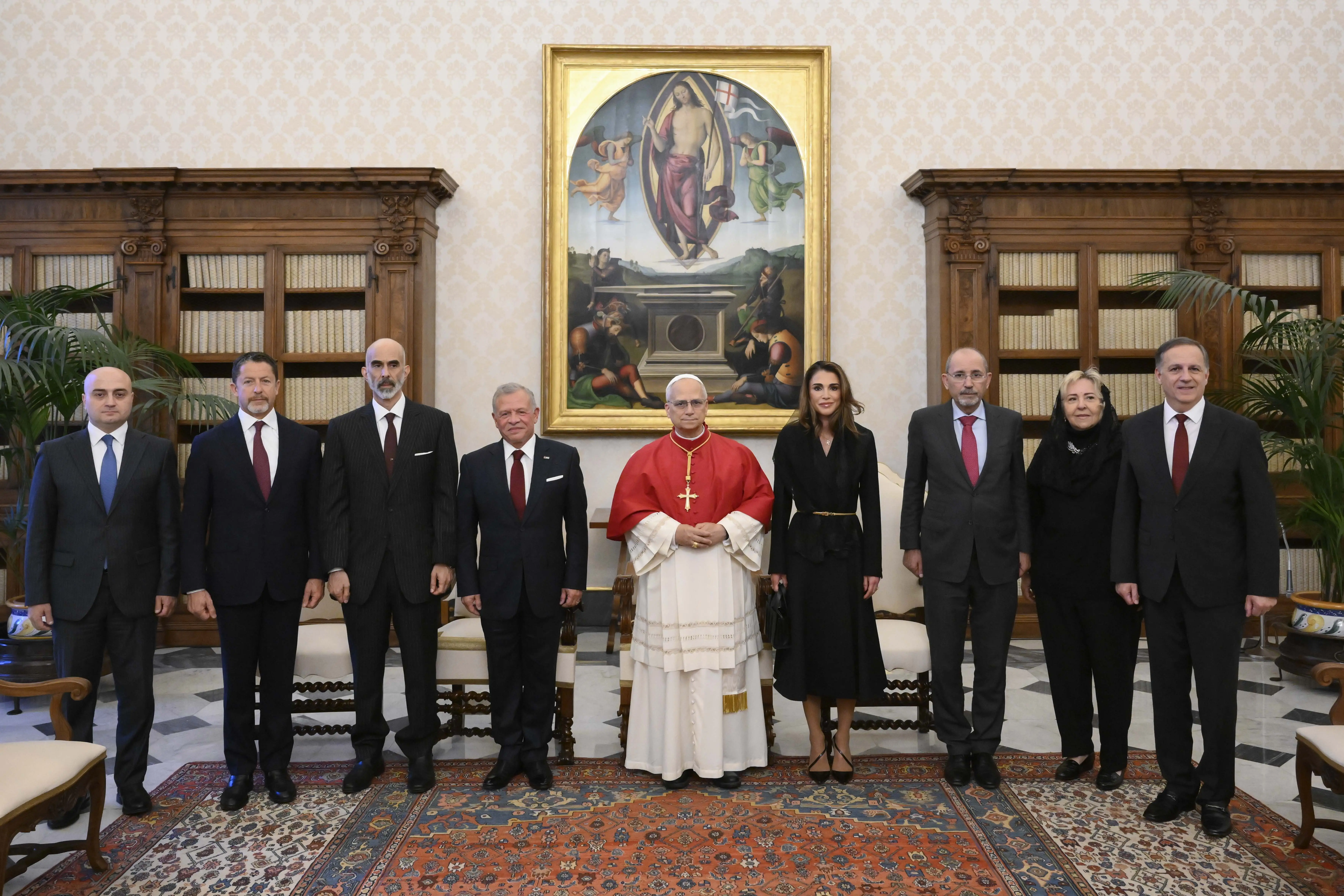 At the Vatican, Their Majesties King Abdullah and Queen Rania meet with His Holiness Pope Leo XIV at the Apostolic Palace (Photo courtesy of Royal Court)