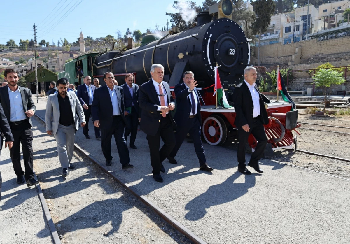 Transport Minister Nidal Katamine inspected progress on the Hejaz Railway Museum project (Petra photo)

