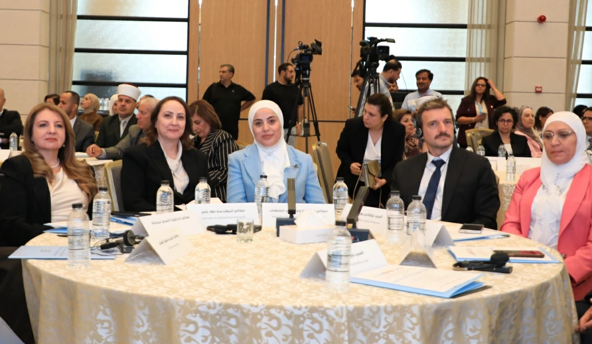 Minister of Social Development Wafa Bani Mustafa on Sunday patronises an event marking the 25th anniversary of UN Security Council Resolution 1325 on Women, Peace and Security
(Petra photo)