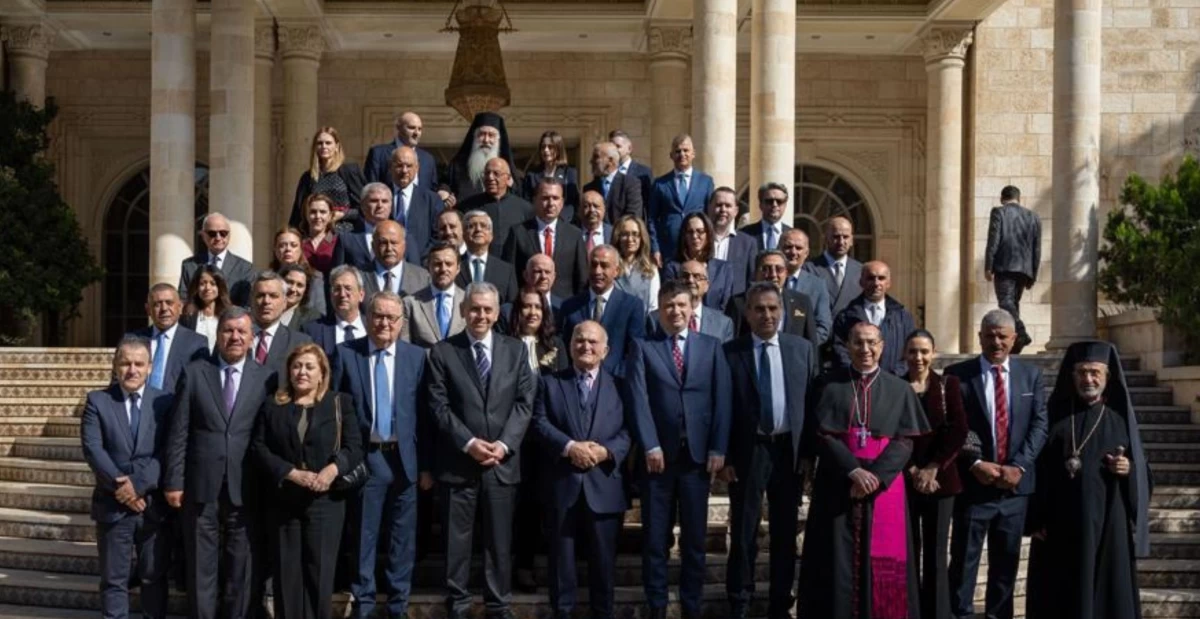 During a meeting with a delegation of parliamentarians and members of the Interparliamentary Assembly on Orthodoxy, Prince Hassan stresses that peace-building starts with acknowledging others and respecting differences (Petra photo)