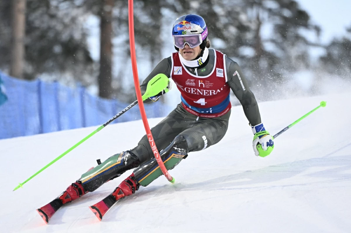 Brazil's Lucas Pinheiro Braathen competes during the first run of the FIS Ski World Cup men's slalom at the Levi Ski Centre in Kittila, Finland, on Sunday (AFP photo)