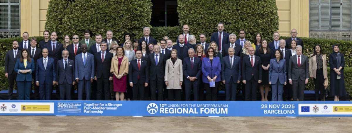 Participants in the 10th Regional Forum of the Union for the Mediterranean (UfM) pose for a family photo. The forum was held in Barcelona and was chaired by Deputy Prime Minister and Foreign Minister Ayman Safadi and EU High Representative for Foreign Affairs and Security Policy and Vice-President of the European Commission Kaja Kallas (UfM photo)