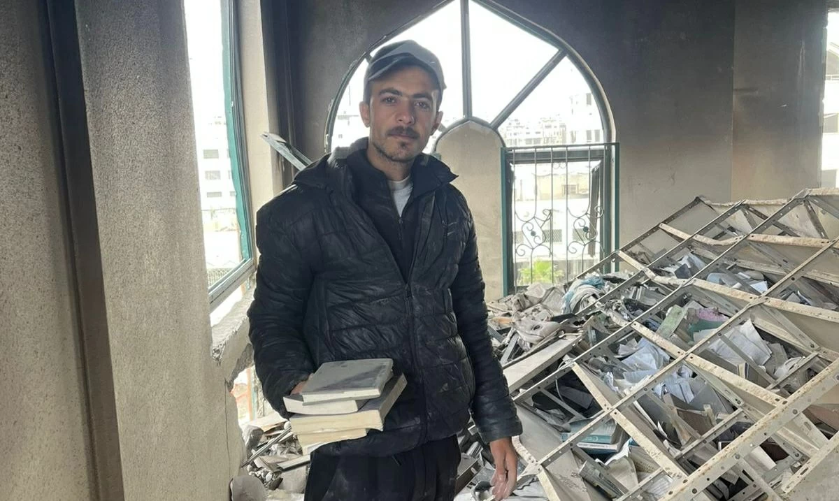 Omar is now attempting to rebuild what he describes as the first new library in Gaza after the destruction of universities, cultural centres, and independent libraries across the Strip (Photo courtesy of Omar Hamad)