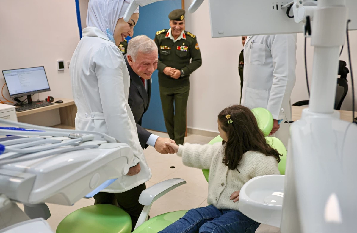 His Majesty King Abdullah, the Supreme Commander of the Jordan Armed Forces-Arab Army, on Tuesday inaugurates the Military Oral and Maxillofacial Surgery Complex in Amman (Photos courtesy of Royal Court)