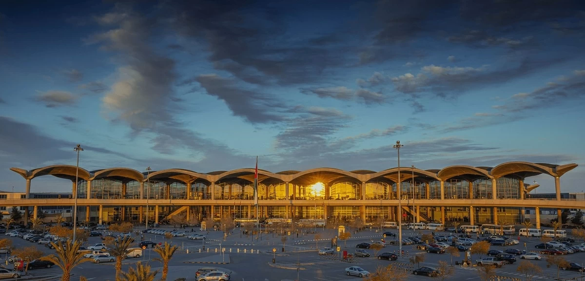 Airport International Group on Sunday announces the launch of a new direct flight route operated by Royal Jordanian connecting Amman with Sharjah (Petra photo)