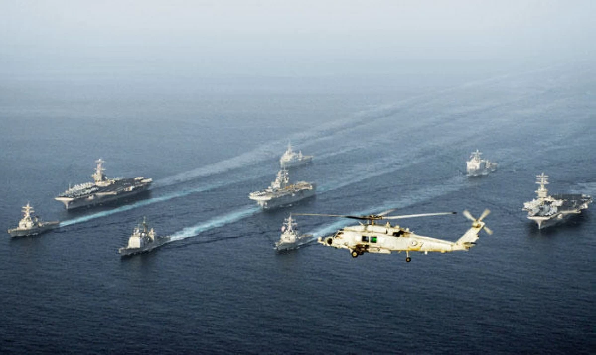 This file handout released by the US Navy on May 23, 2007 shows the USS John C. Stennis, the USS Nimitz, and the USS Bonhomme Richard along with USS Antietam, USS O'Kane, USS Higgins, USS Denver and USS Rushmore steaming through the Gulf of Oman (AFP photo)