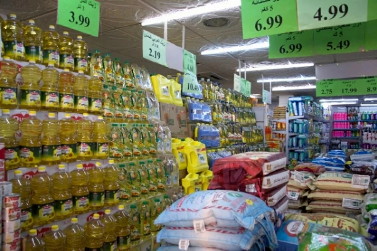 Minister of Industry, Trade and Supply Yarub Qudah says on Wednesday that Jordan has a safe stockpile of food commodities, with supply chains operating normally, urging the public to avoid panic buying and storing
(JT file photo)