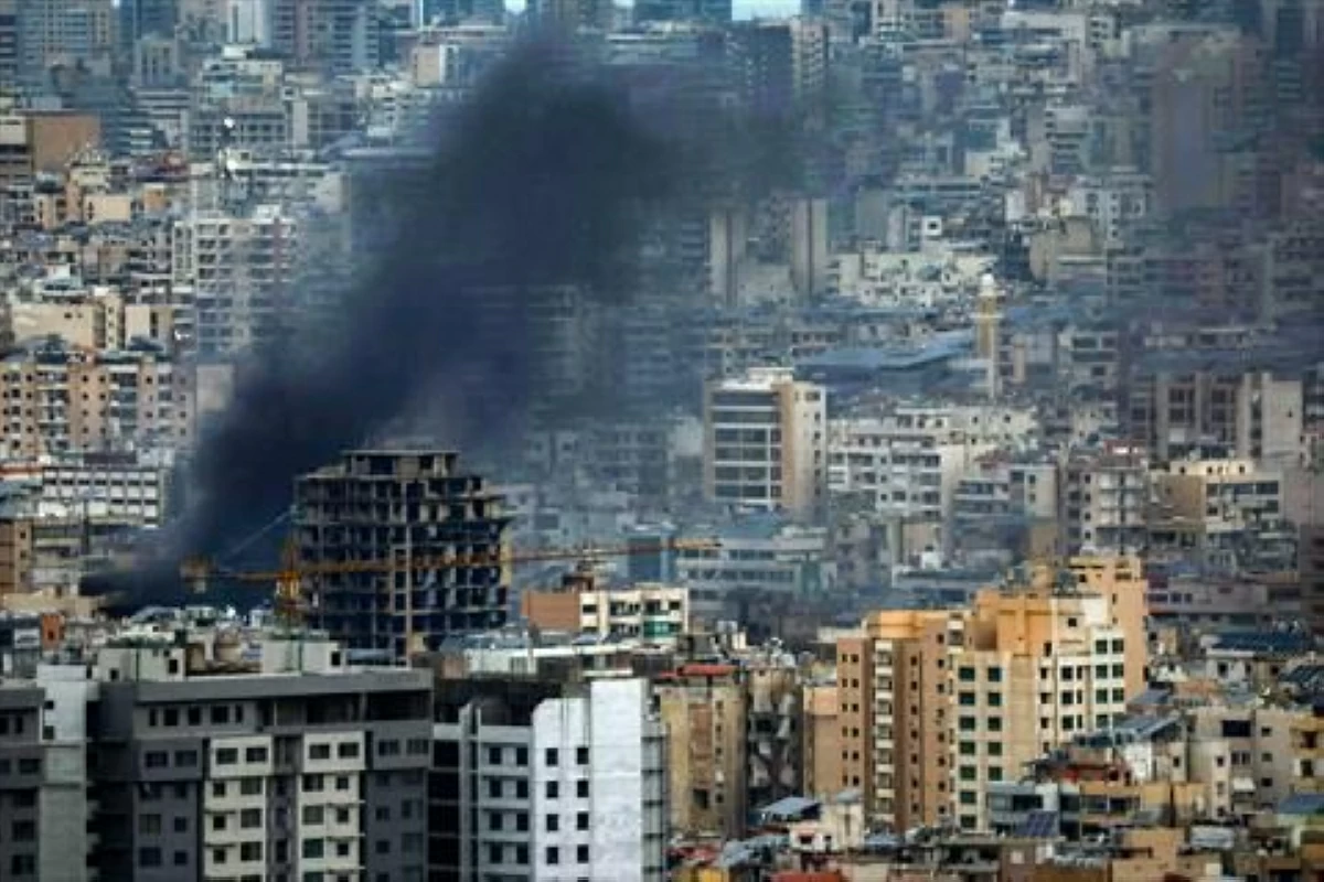 Smoke rises from the site of an Israeli airstrike on Beirut’s southern suburbs on March 30, 2026 (AFP photo)