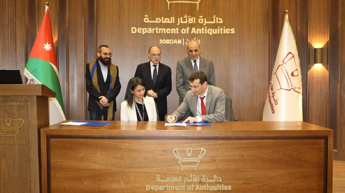 The European Union and the Ministry of Tourism and Antiquities on Tuesday sign two agreements aimed at promoting sustainable tourism and preserving cultural heritage across the Kingdom (Petra photo)