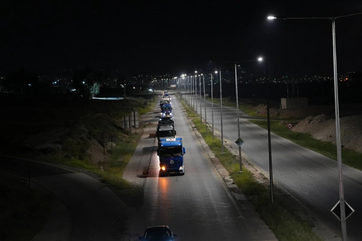Lebanon’s High Relief Committee on Thursday announces the arrival of the second Jordanian aid convoy at the Masnaa border crossing, carrying essential medical and relief supplies (Al Mamlaka TV photos)