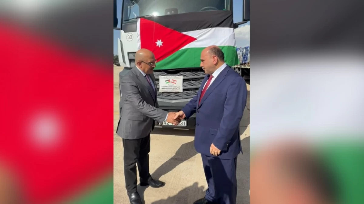 Lebanon’s High Relief Committee on Thursday announces the arrival of the second Jordanian aid convoy at the Masnaa border crossing, carrying essential medical and relief supplies (Al Mamlaka TV photos)