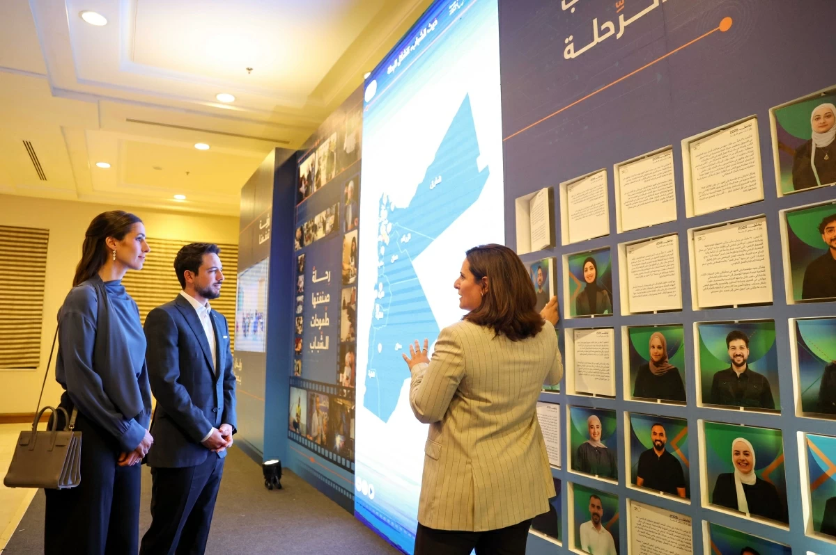 HRH Crown Prince Hussein and HRH Princess Rajwa Hussein participate in a panel discussion on the impact of artificial intelligence on sector productivity at the Tawasol 2026 forum
(Photos courtesy of Royal Court)