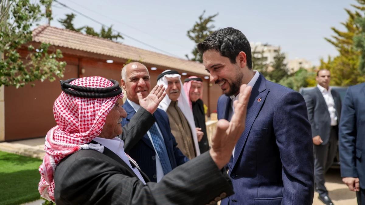HRH Crown Prince Hussein on Monday meets with dignitaries and representatives of the Ajarma tribe
(Petra photo)