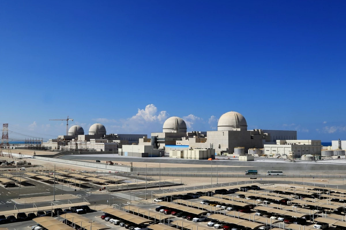 A handout picture obtained from the media office of the Barakah Nuclear Power Plant on February 13, 2020 shows a general view of the power plant in the western Al Dhafra Region -formally know as the Gharbiya region- of Abu Dhabi on the Gulf coastline about 50 kilometres west of Ruwais (AFP photo)