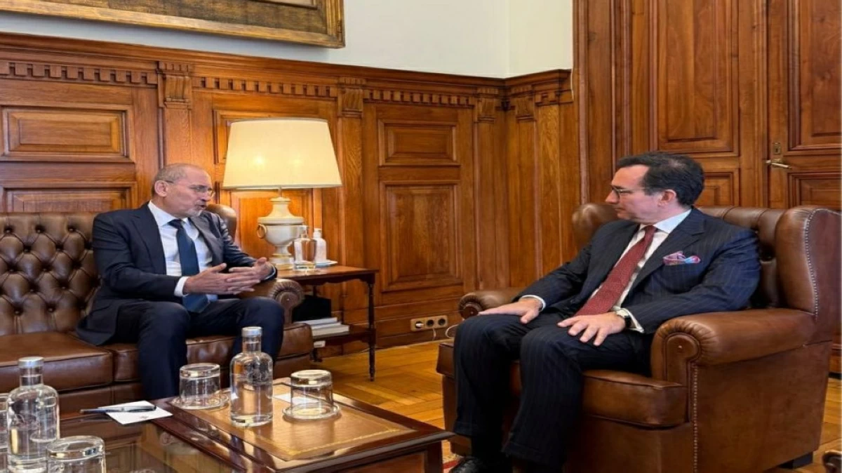 Deputy Prime Minister and Foreign Minister Ayman Safadi on Tuesday holds talks with Portuguese Prime Minister Luís Montenegro (Photo courtesy of Foreign Ministry)