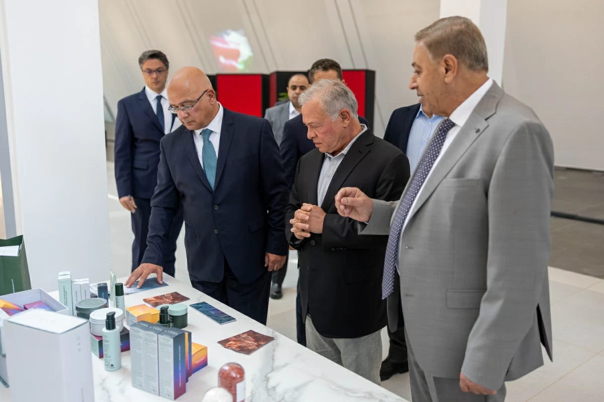 King inaugurates Arab Potash, Jordan Bromine vital projects in Ghor Al Safi