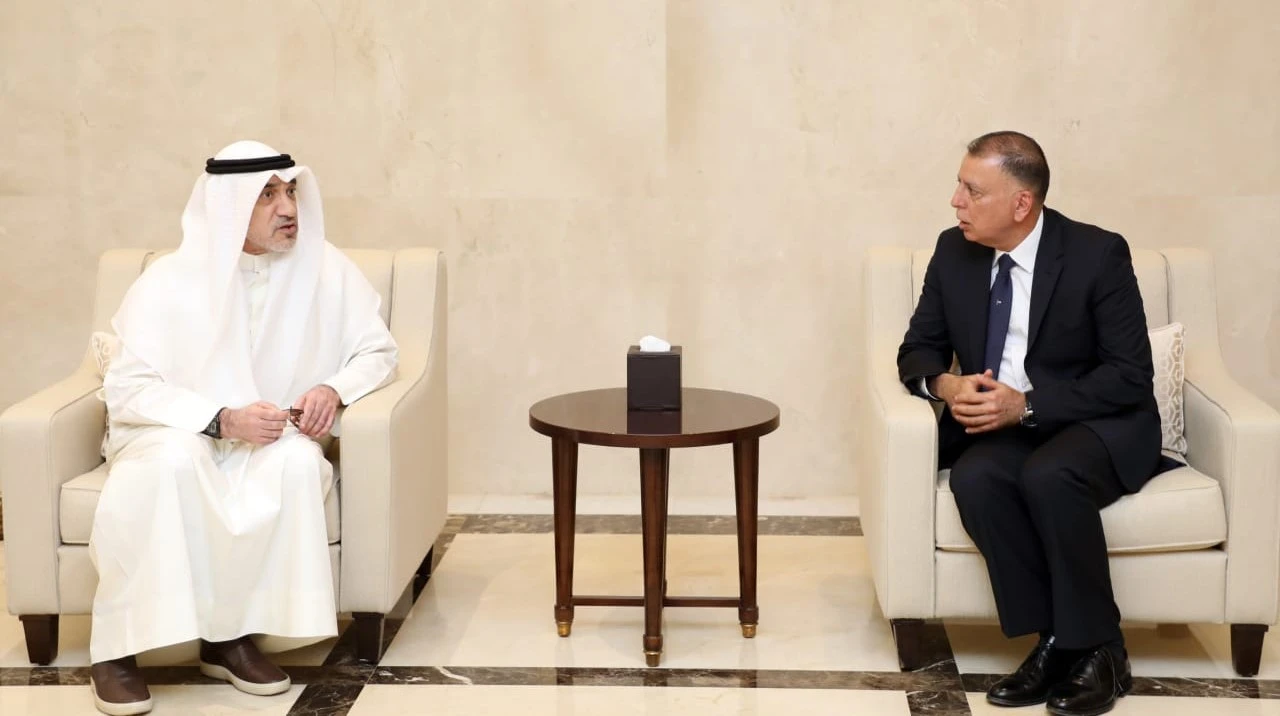 Minister of Interior Mazen Farrayeh on Wednesday meets with Kuwait’s First Deputy Prime Minister and Minister of Interior Sheikh Fahad Yousef Saud Al Sabah (Petra photo)
