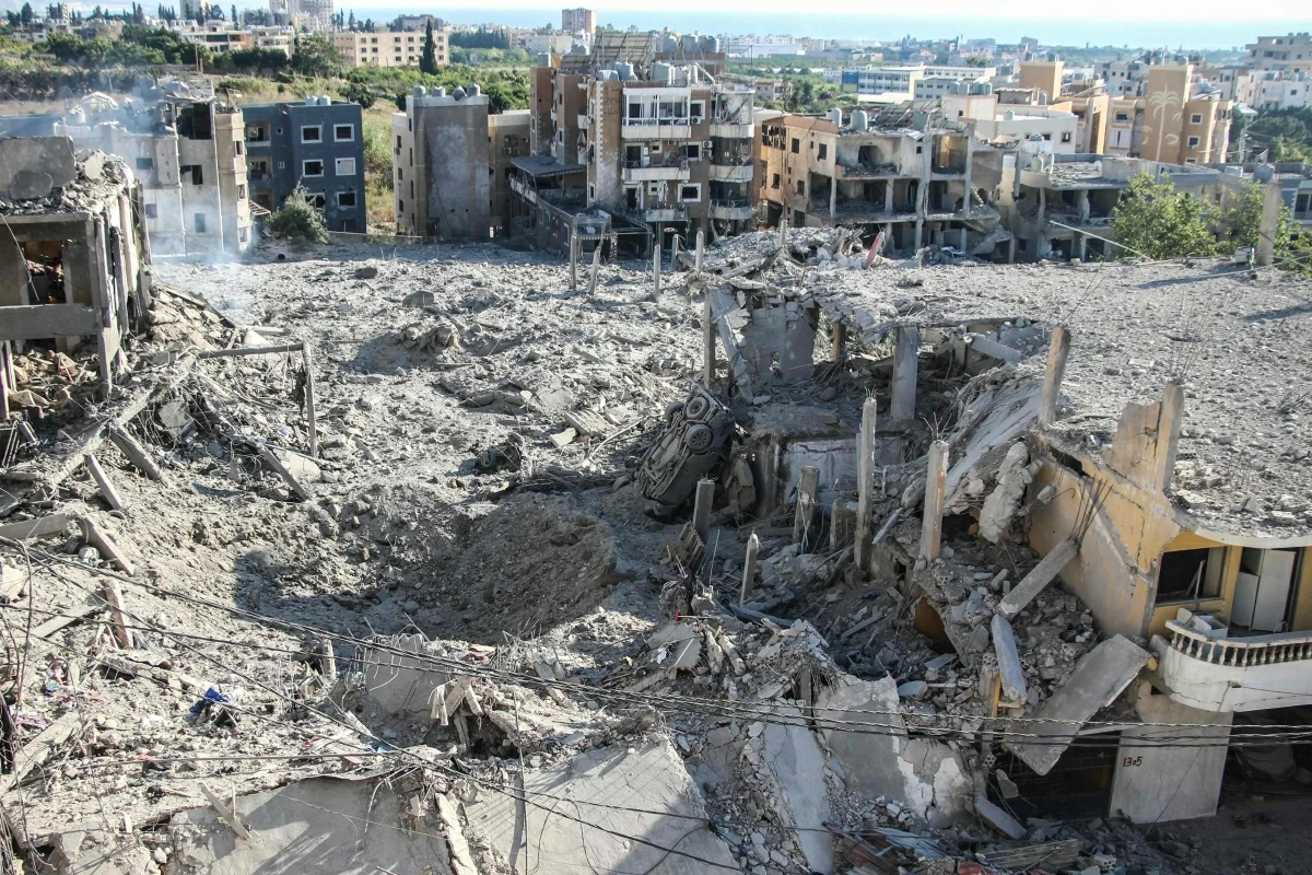 A photograph shows the aftermath of Israeli airstrikes in the Burj Al Chamali area near the southern city of Tyre, on June 2, 2026 (AFP photo) 