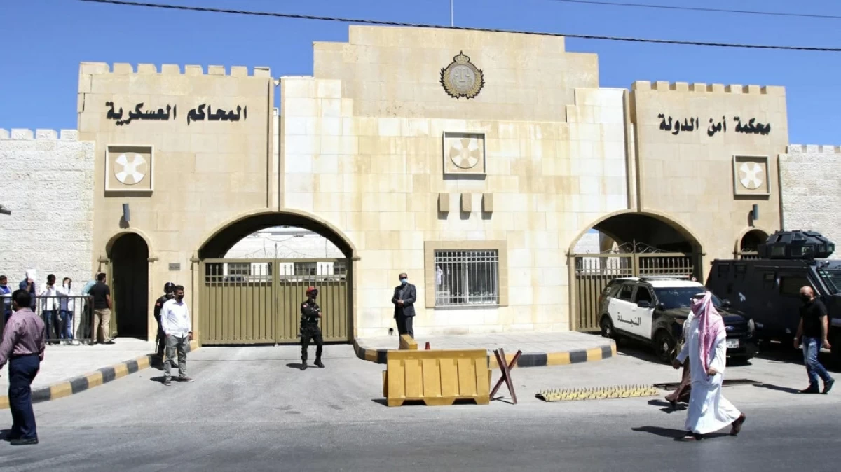 The court declares the defendant guilty of three counts of murdering three officers while on duty on March 18 and handed him the maximum punishment of death (Petra photo)