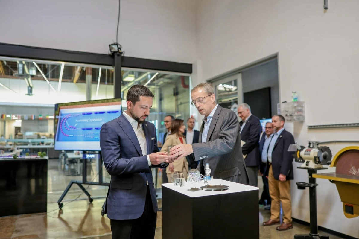 HRH Crown Prince Hussein visits Playground Global in California, which invests in technology startups (Photo courtesy of Royal Court)