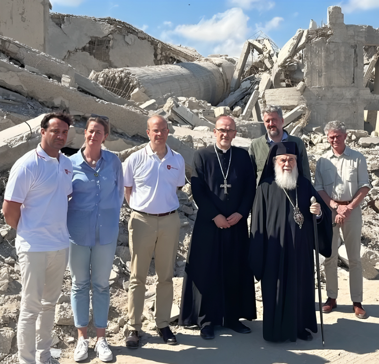 Patriarch Theophilos III of the Holy City of Jerusalem and All Palestine and Jordan and Latin Patriarch of Jerusalem Cardinal Pierbattista Pizzaballa on Monday arrive in the Gaza Strip for a pastoral visit (Petra photo)