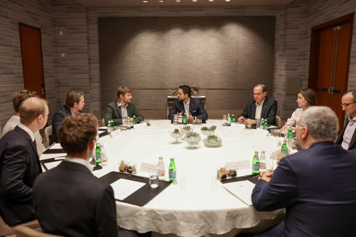 HRH Crown Prince Hussein meets on Tuesday with leaders of pioneering organisations in advanced technology fields, during a visit to Silicon Valley, California (Photo courtesy of Royal Court)