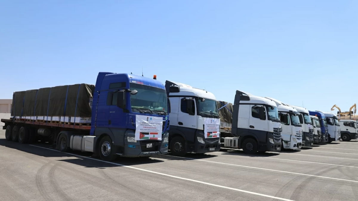 The Jordan Hashemite Charity Organisation (JHCO) on Thursday dispatches the ninth humanitarian aid convoy to Lebanon (JHCO photo)