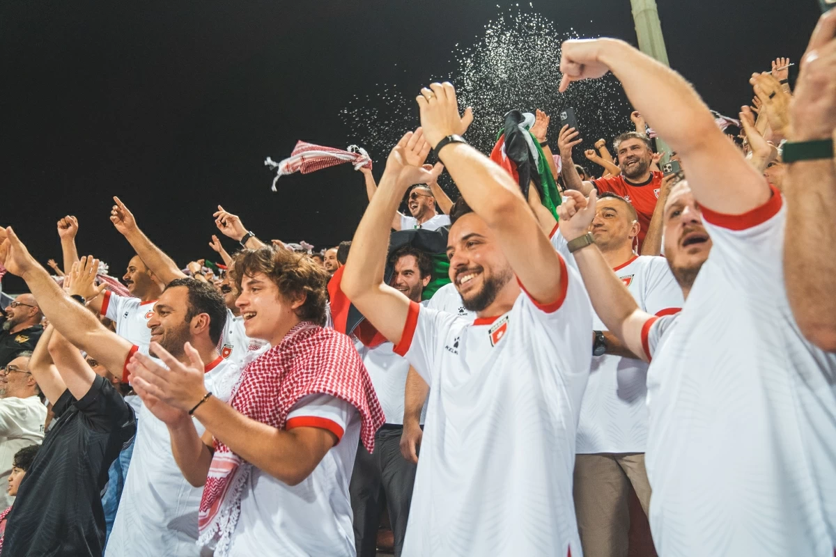 HRH Crown Prince Hussein on June 10, 2025 attends the Jordan national football team’s match against Oman at Sultan Qaboos Sports Complex as part of the Asian Qualifiers for the FIFA World Cup 2026. His Royal Highness was accompanied by a number of Royal family members
(Photo courtesy of Royal Court)