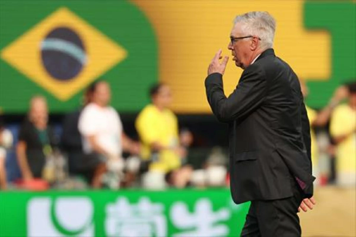 Brazil's Italian head coach Carlo Ancelotti reacts after losing the 2026 World Cup round of 16 football match between Brazil and Norway at the New York/New Jersey Stadium in East Rutherford on July 5, 2026. ( AFP photo)