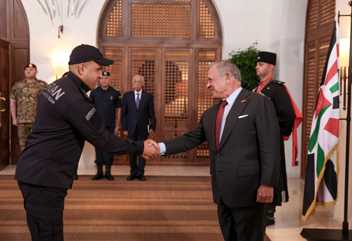 His Majesty King Abdullah meets the Jordanian International Search and Rescue Team, affiliated with the Public Security Directorate/Civil Defence, that recently completed a humanitarian mission in Venezuela (photo courtesy of Royal Court)