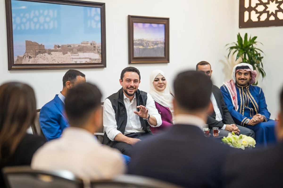 HRH Crown Prince Hussein, the Regent, met on Wednesday with youth from Karak Governorate (Photo courtesy of Royal Court)