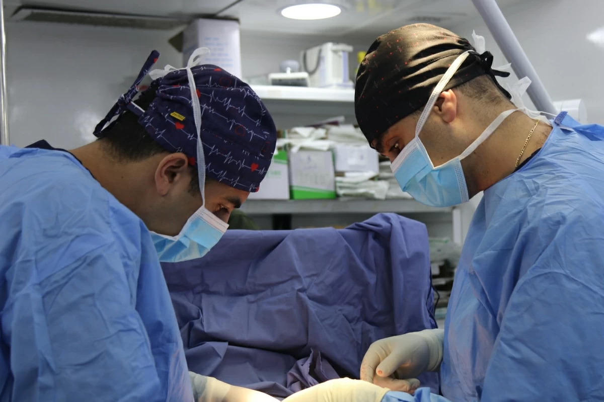 Medical teams at the Jordanian field hospitals in Nablus and South Gaza on Thursday carry out several specialised surgeries (JAF photo)