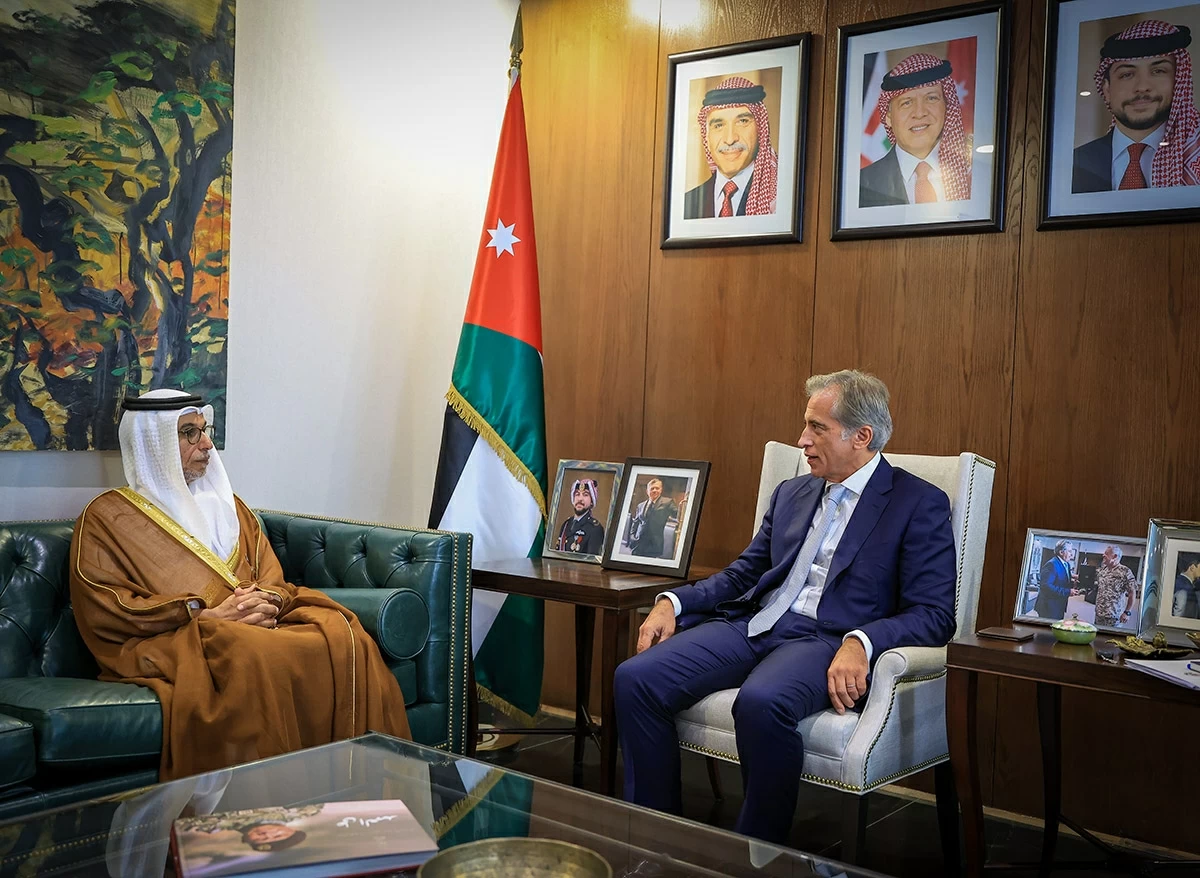 Prime minister, ADFD chief discuss expanding Jordan-UAE cooperation