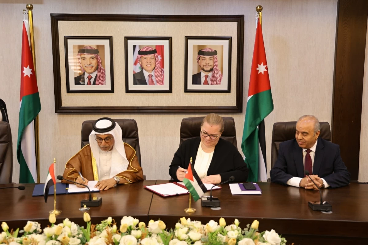 Gov’t signs $300m financing agreement, $40 million contract with ADFD