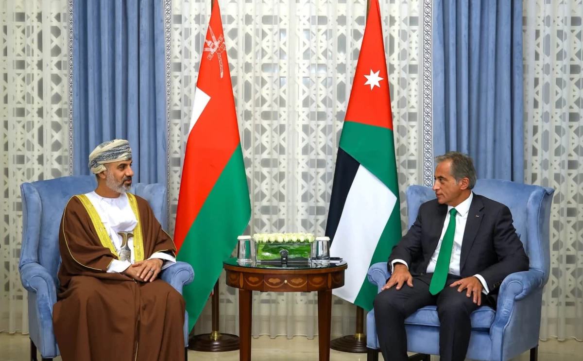 Prime minister, Omani Shura Council chairman discuss cooperation