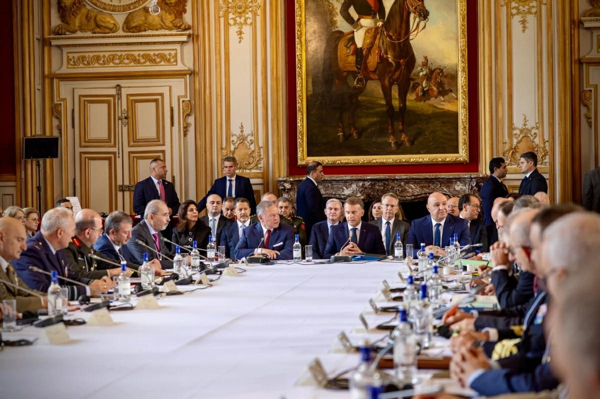 King, France president, Lebanon president chair new round of Aqaba Process meetings in Paris
