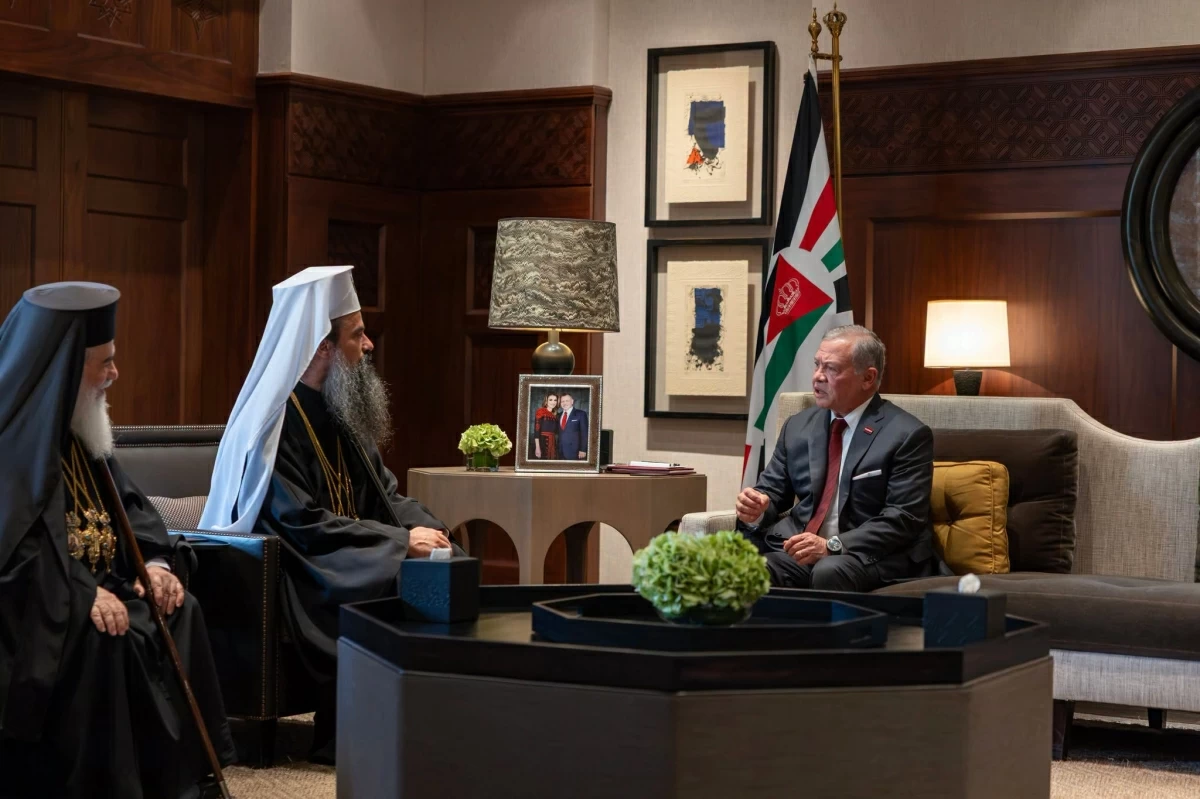 King receives Patriarch of All Bulgaria and Metropolitan of Sofia