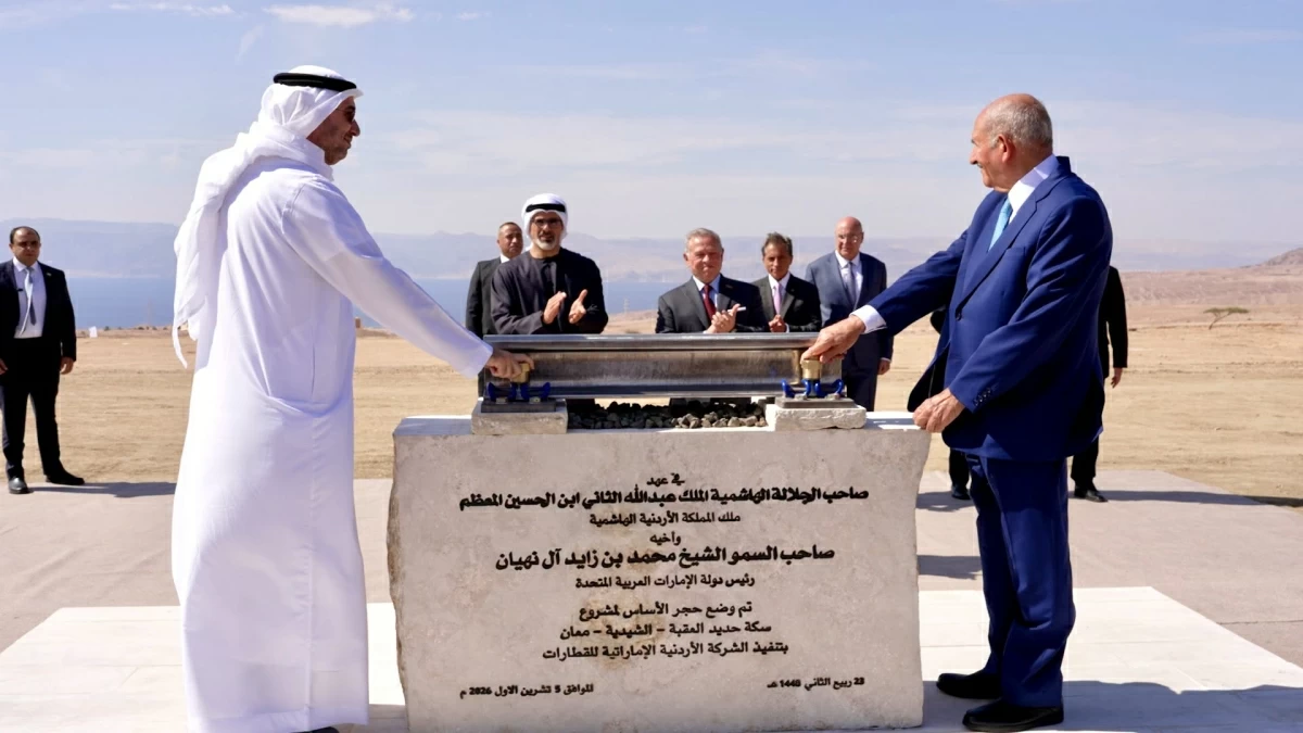 King, Abu Dhabi crown prince witness laying of foundation stone for Aqaba–Shidiya–Maan railway project