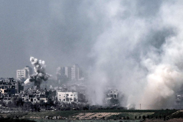 Israeli Strikes Destroy 'hundreds' Of Gaza Buildings – Rescuers ...