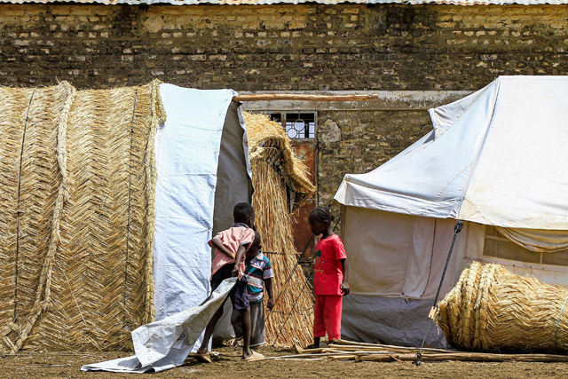 Sudan Paramilitaries Say To Open 'safe Passages' Out Of Key Darfur City ...