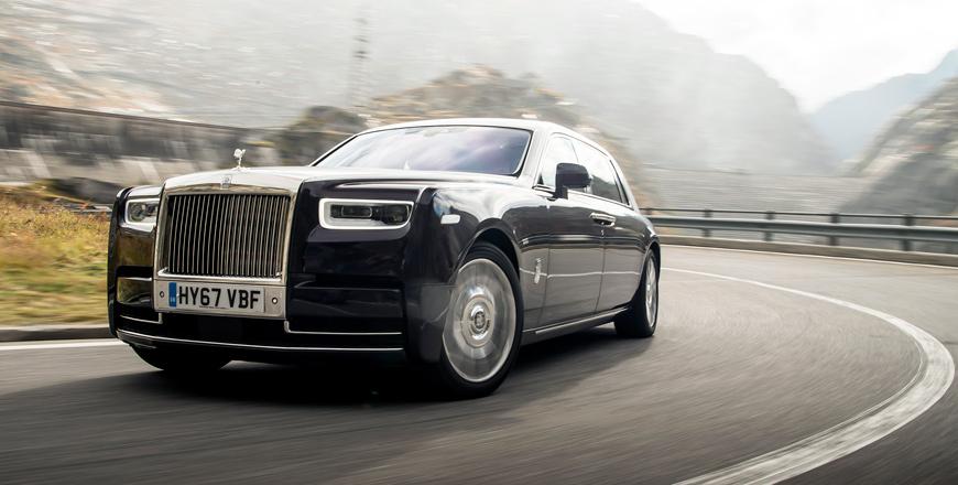 Tasteful Serenity Is the Goal of the New Rolls-Royce Ghost