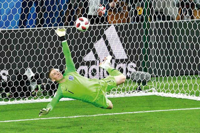 World Cup: England beats Colombia on penalties